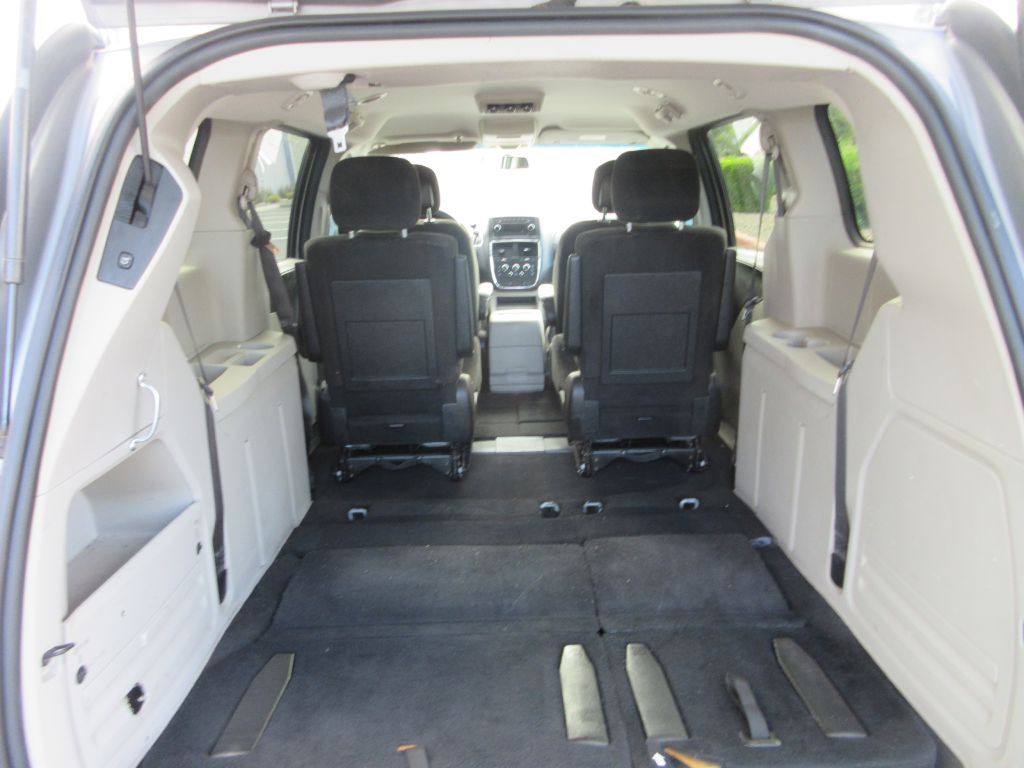 2015 Dodge Grand Caravan Image 13