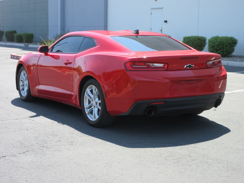 2018 Chevrolet Camaro Image 5