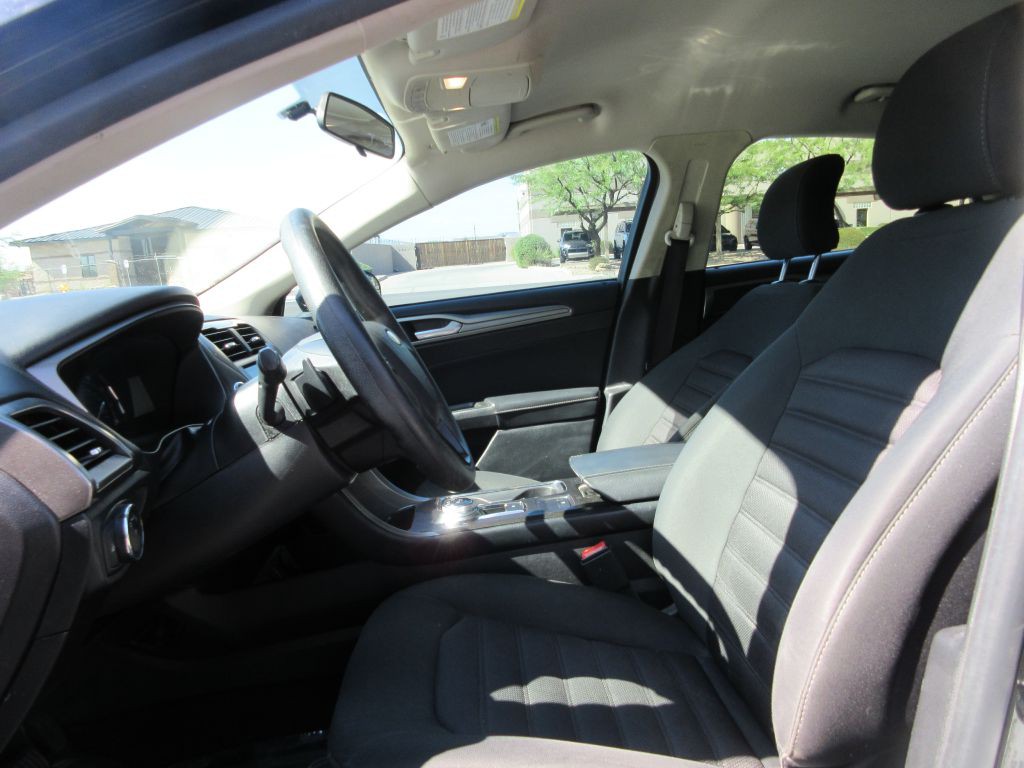 2018 Ford Fusion Image 9