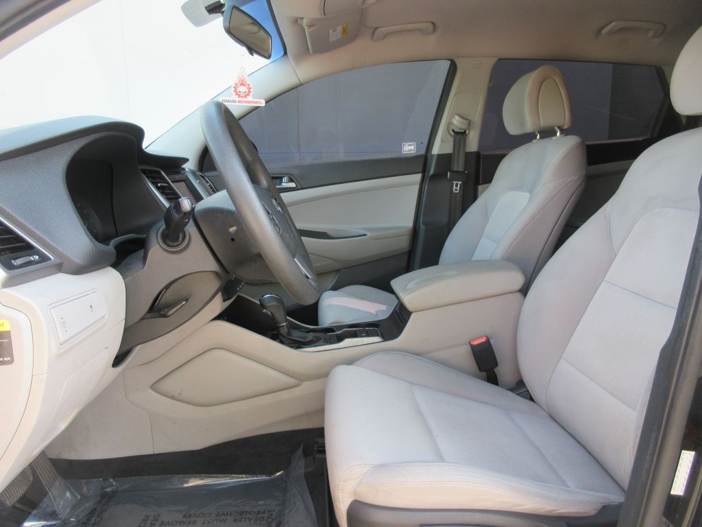 2017 Hyundai Tucson Image 9