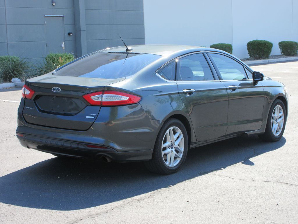 2015 Ford Fusion Image 3