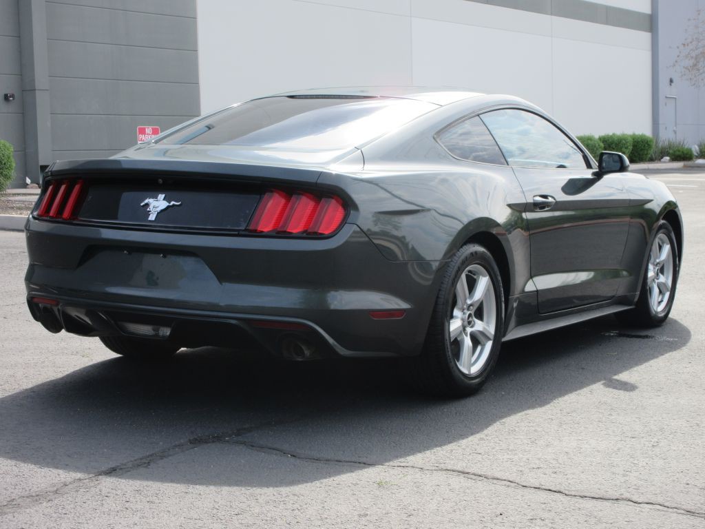 2015 Ford Mustang Image 4