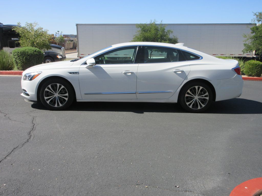 2017 Buick Lacrosse Image 6