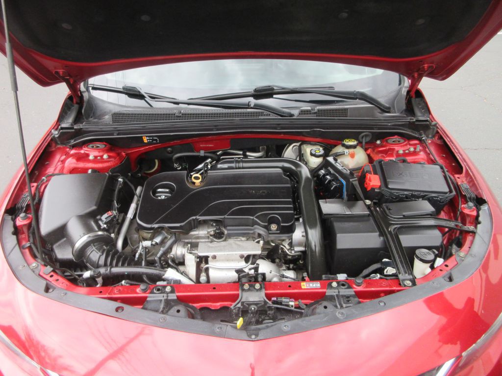 2016 Chevrolet Malibu Image 16