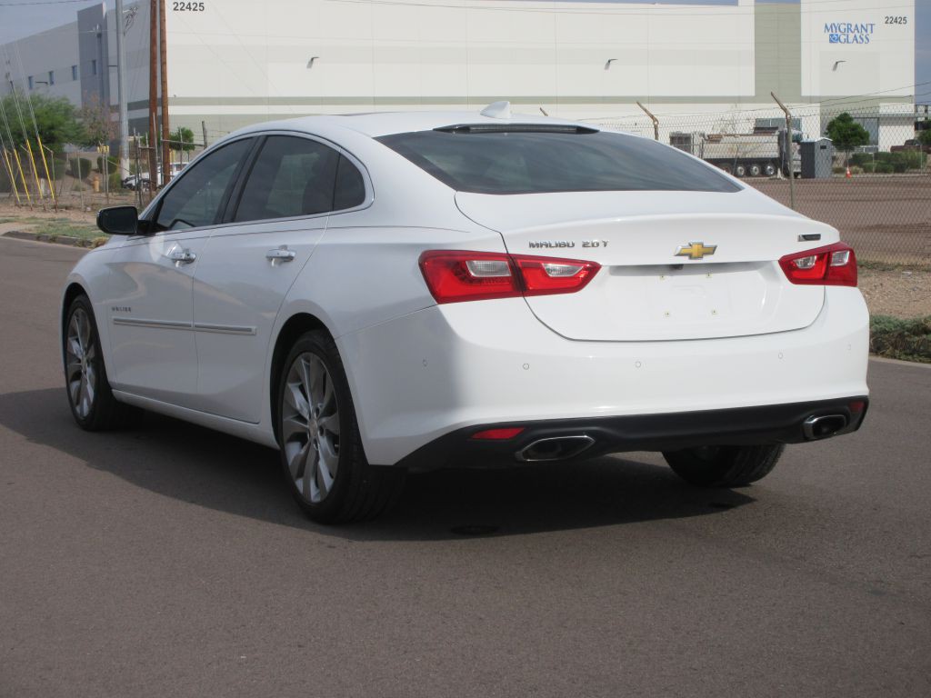 2017 Chevrolet Malibu Image 5
