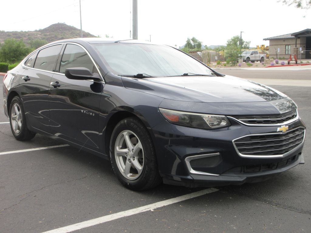 2018 Chevrolet Malibu Image 1
