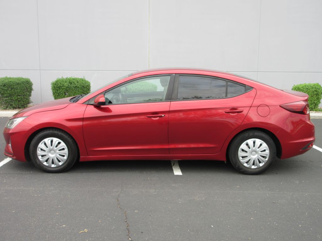 2019 Hyundai Elantra Image 6