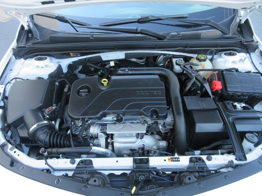 2022 Chevrolet Malibu Image 14