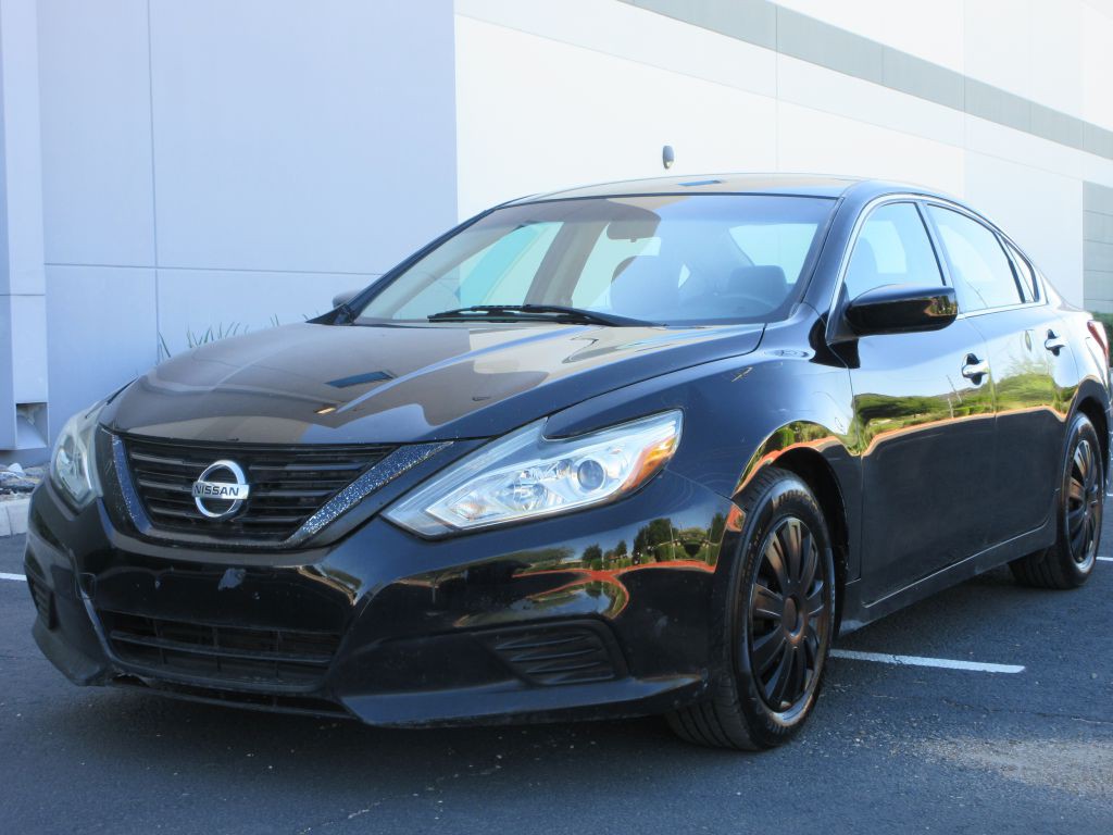 2017 Nissan Altima Image 7
