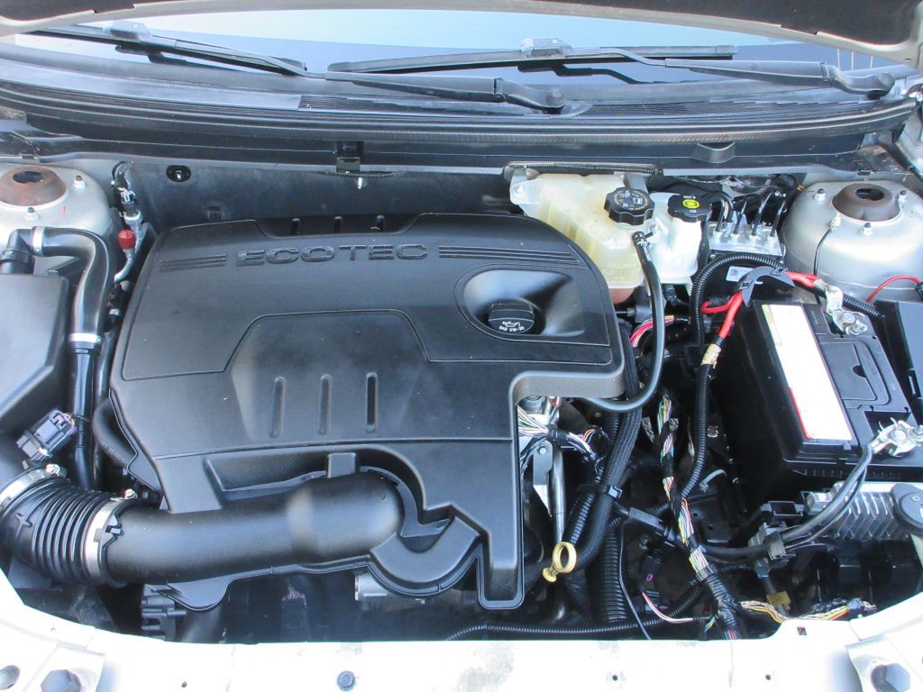 2012 Chevrolet Malibu Image 10