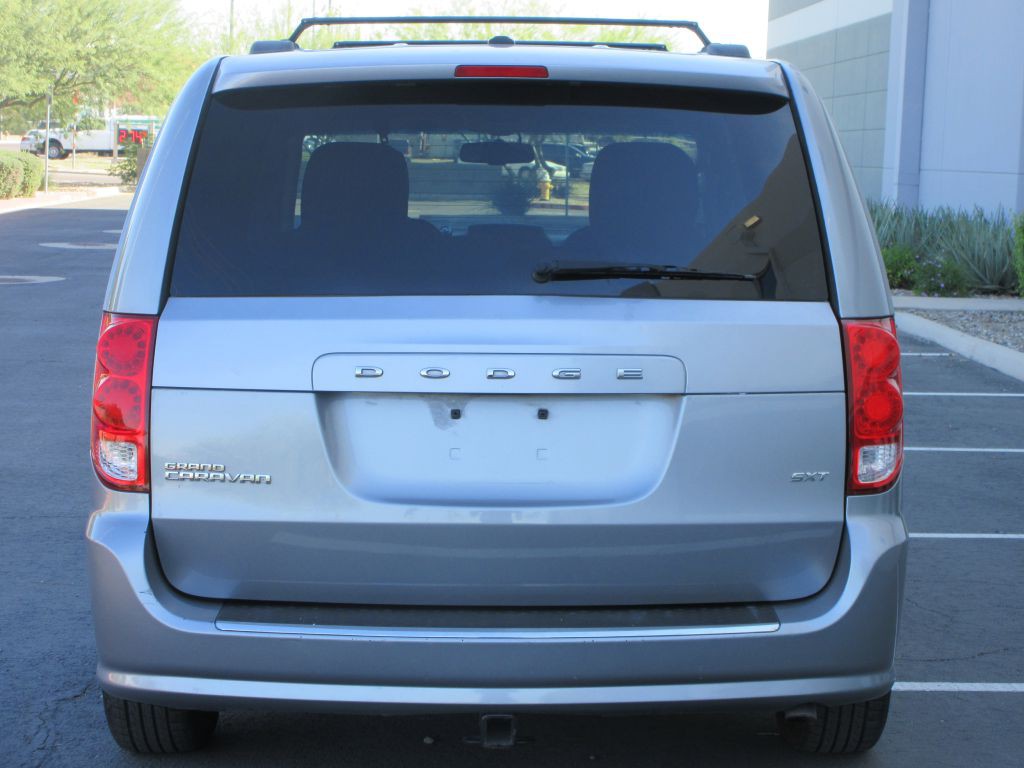 2016 Dodge Grand Caravan Image 4