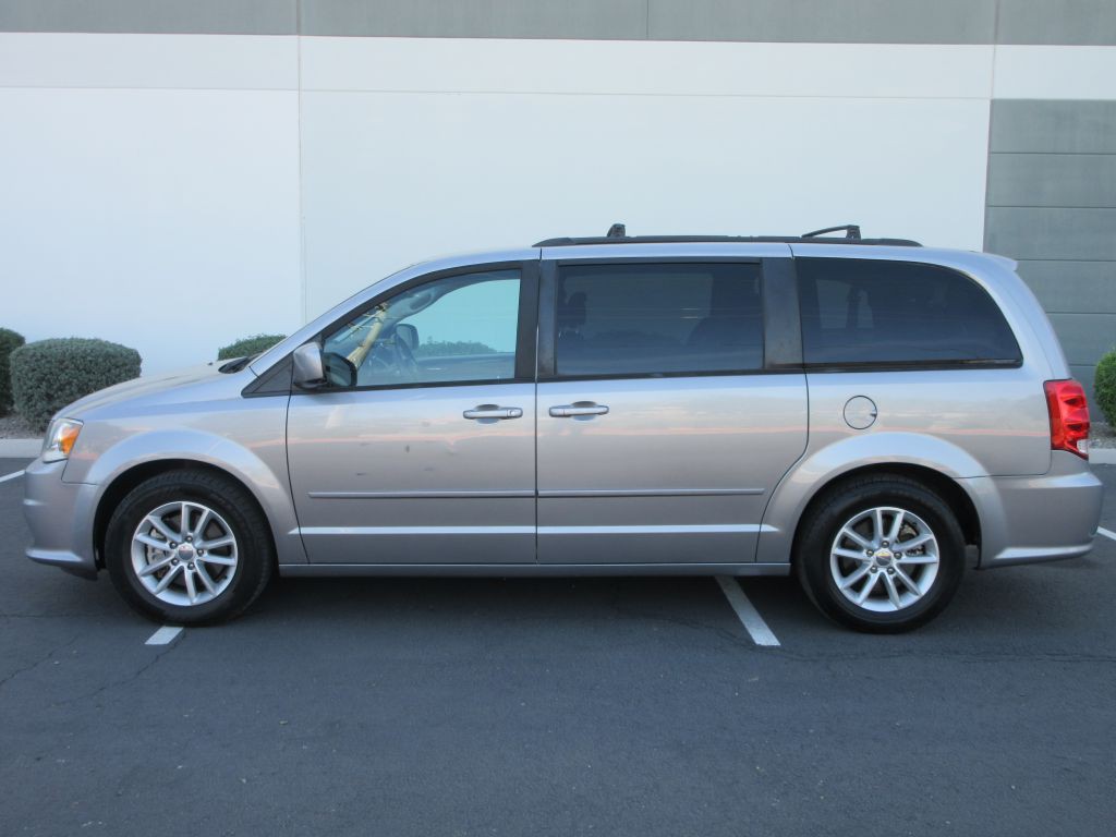 2016 Dodge Grand Caravan Image 6