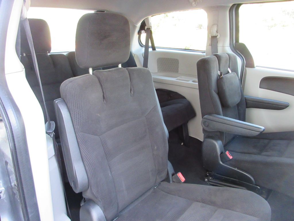 2016 Dodge Grand Caravan Image 13