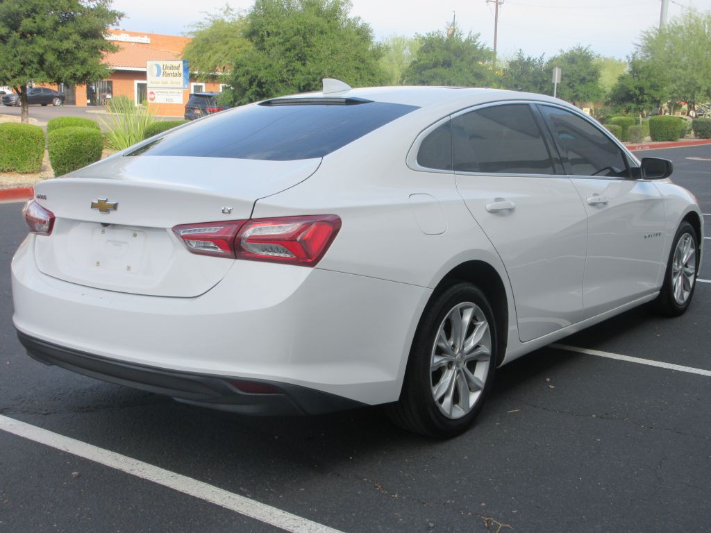 2020 Chevrolet Malibu Image 3