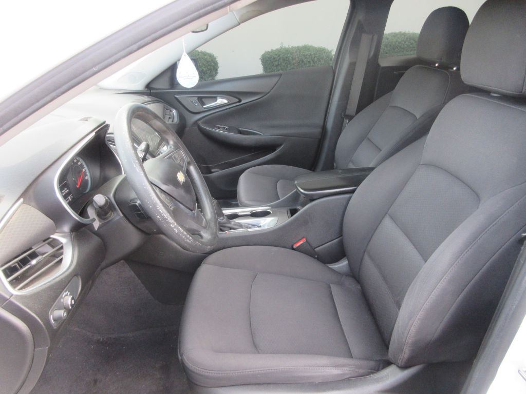 2020 Chevrolet Malibu Image 9