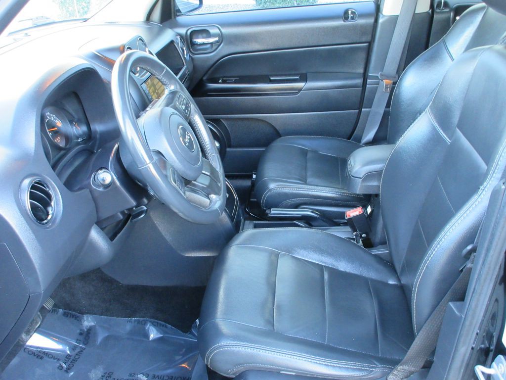 2016 Jeep Patriot Image 11