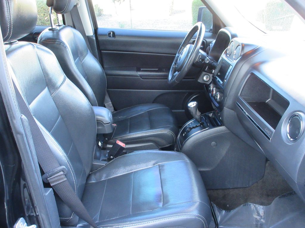 2016 Jeep Patriot Image 13