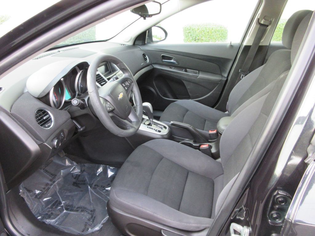 2016 Chevrolet Cruze Image 9