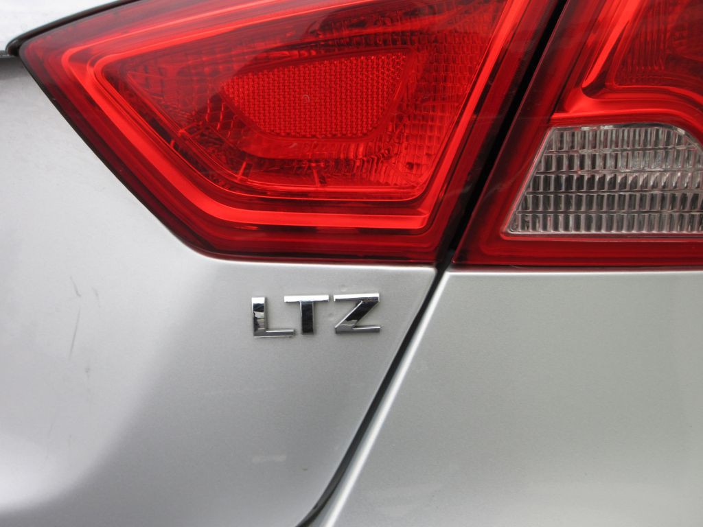 2015 Chevrolet Impala Image 11