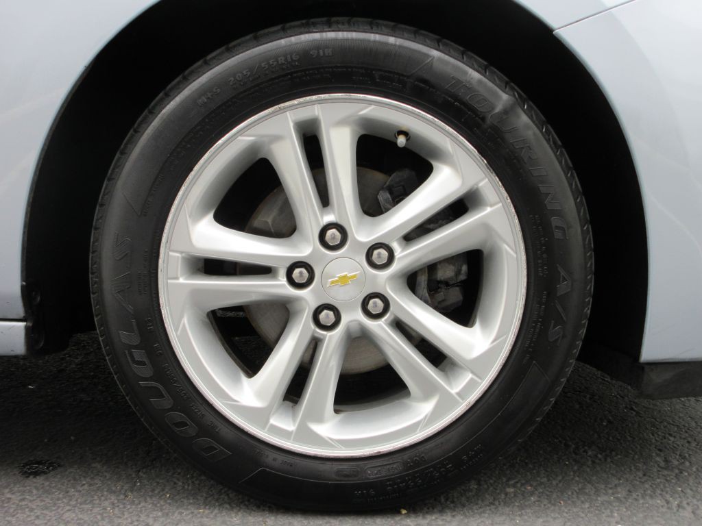 2018 Chevrolet Cruze Image 14