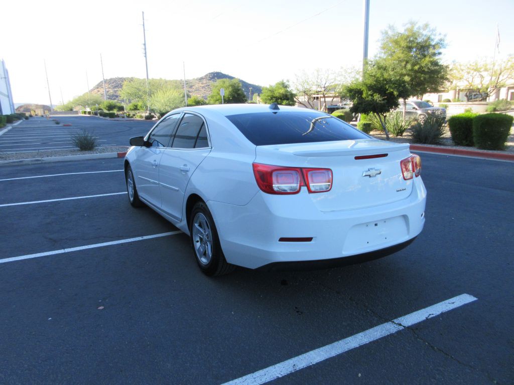 2013 Chevrolet Malibu Image 5