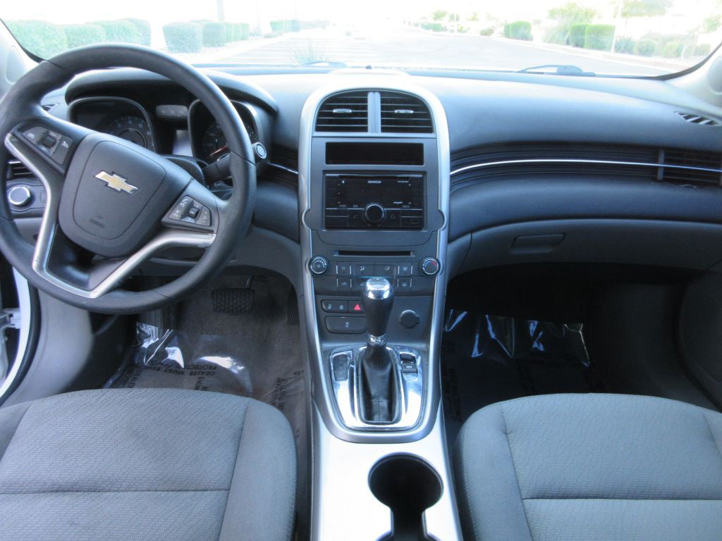 2013 Chevrolet Malibu Image 15