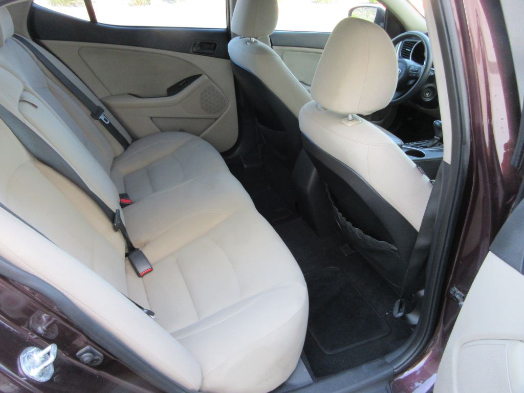 2015 Kia Optima Image 12