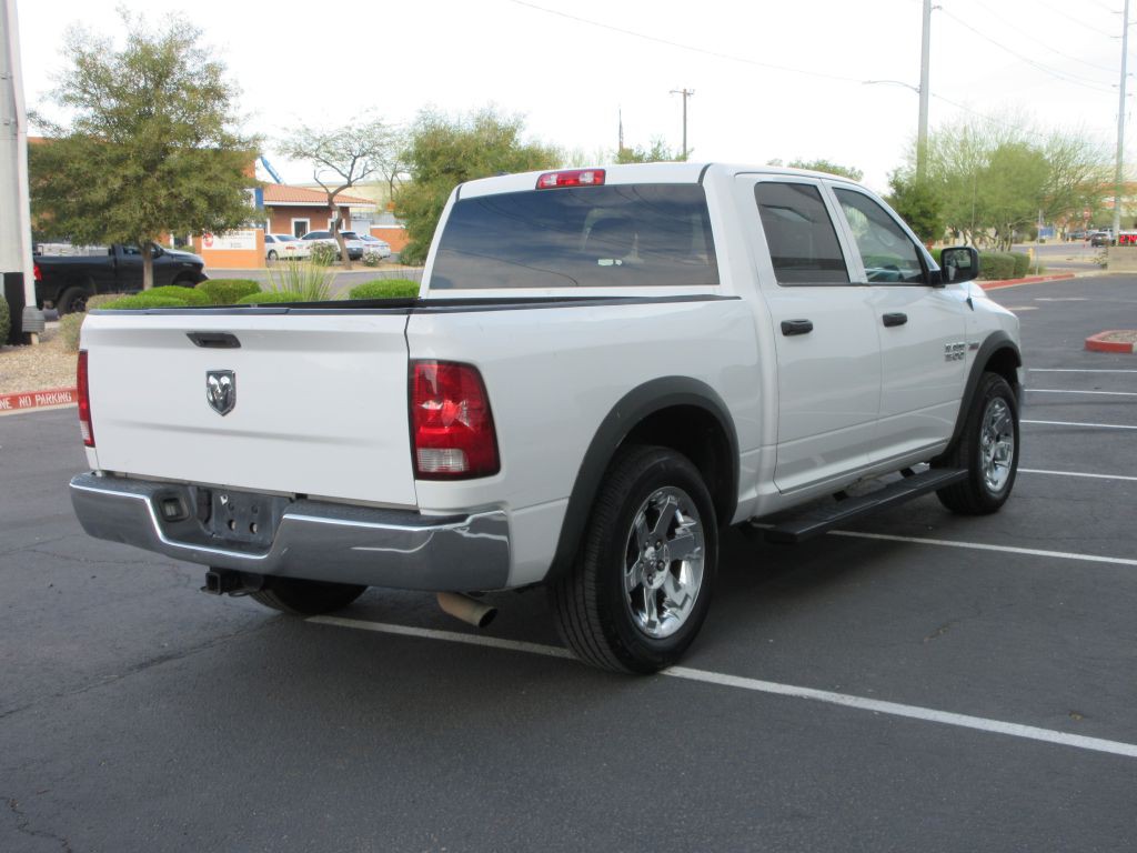 2015 RAM 1500 Image 3