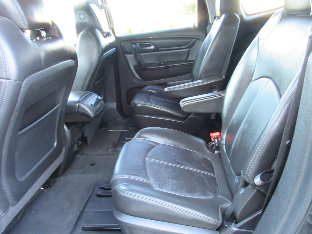 2017 Chevrolet Traverse Image 14