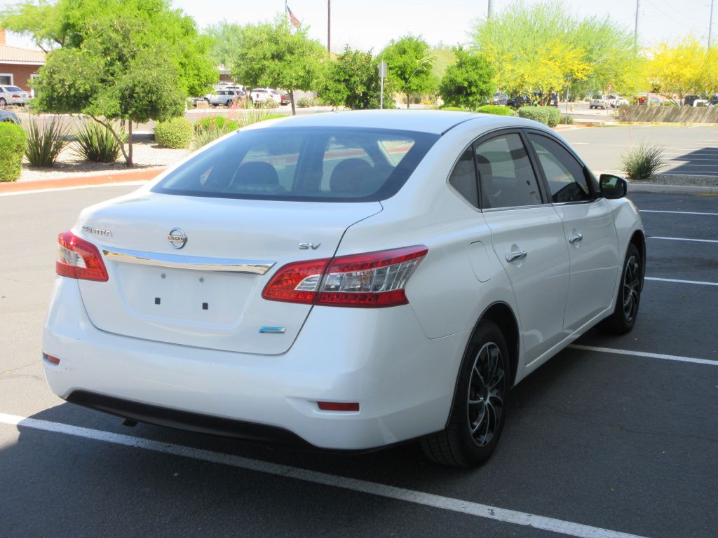 2014 Nissan Sentra Image 3
