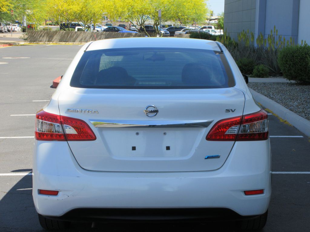 2014 Nissan Sentra Image 4
