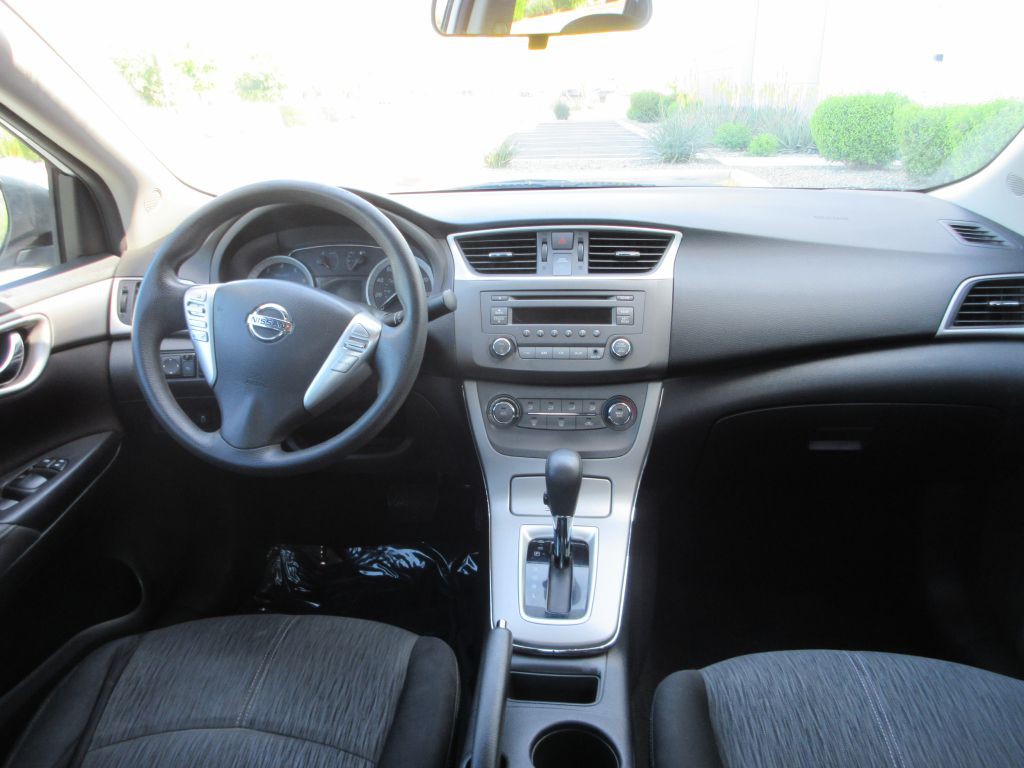 2014 Nissan Sentra Image 13
