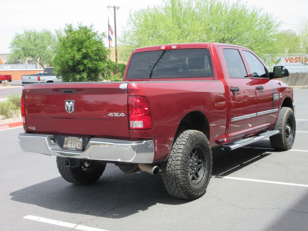 2015 RAM 2500 Image 3