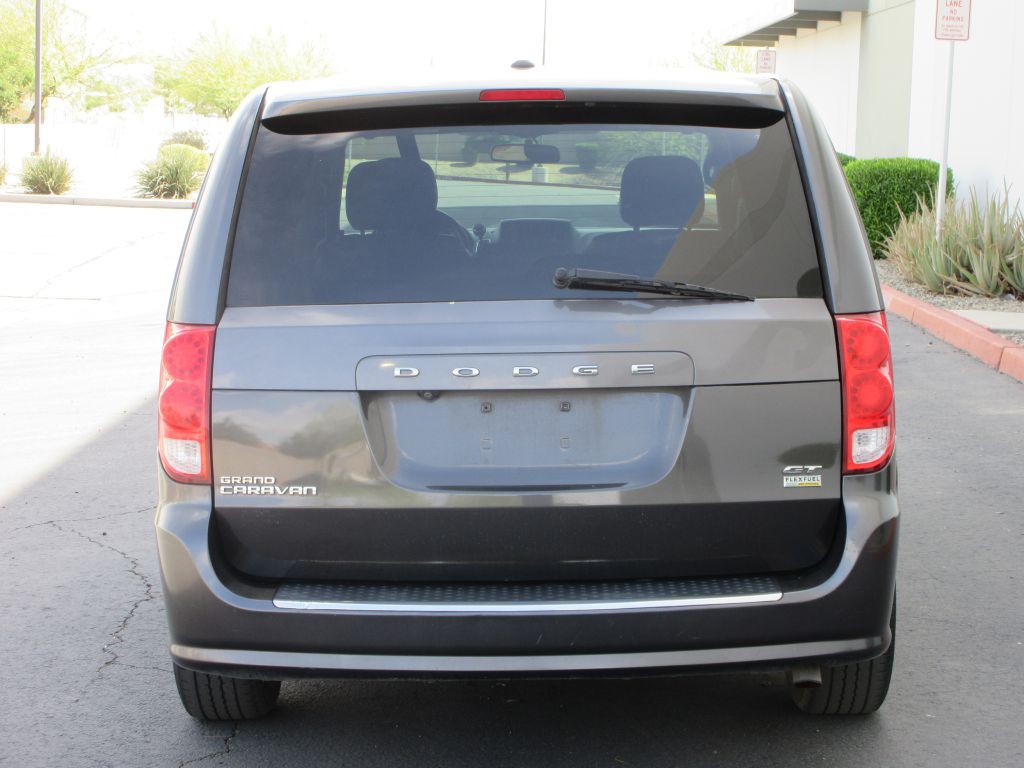 2018 Dodge Grand Caravan Image 3