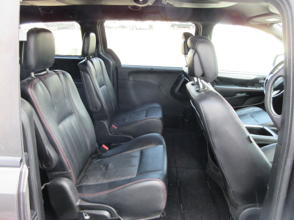 2018 Dodge Grand Caravan Image 11