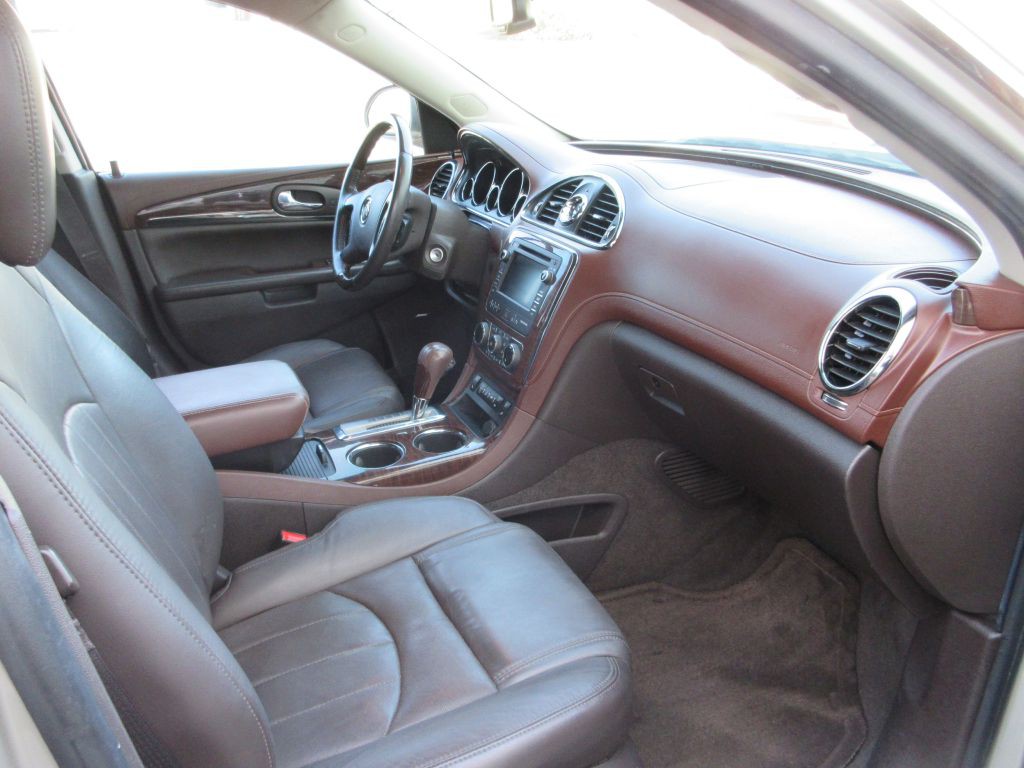 2014 Buick Enclave Image 12