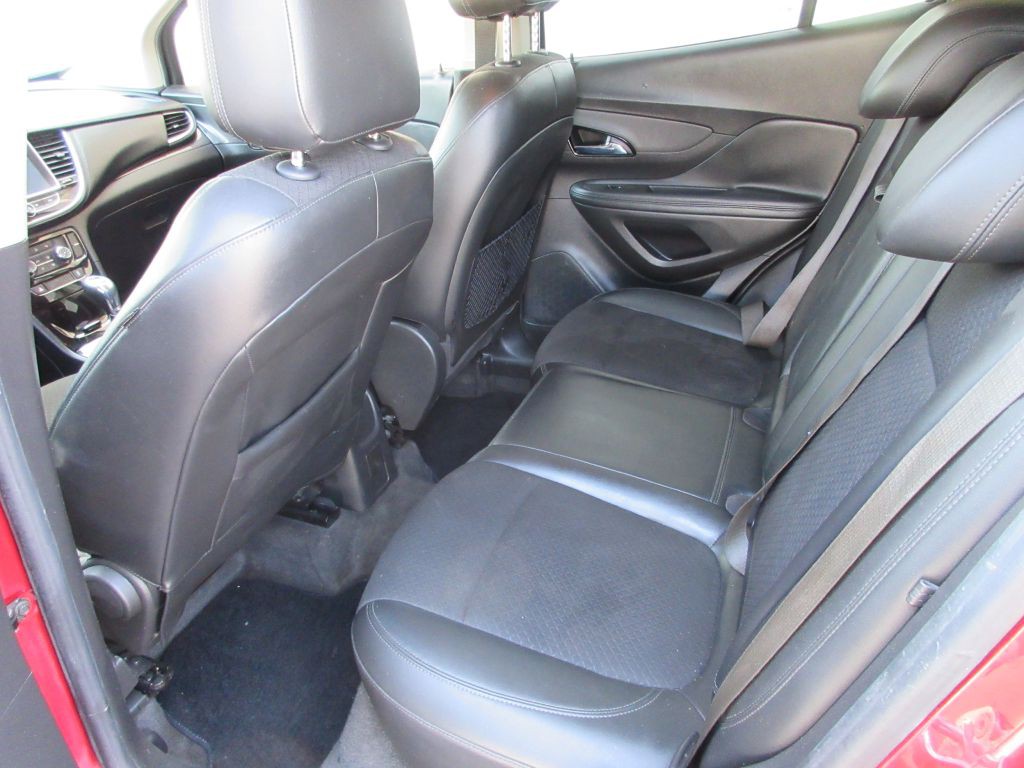 2017 Buick Enclave Image 10