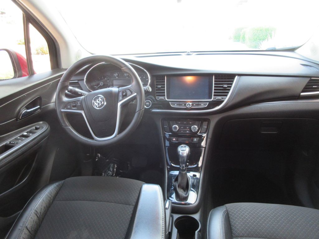 2017 Buick Enclave Image 12