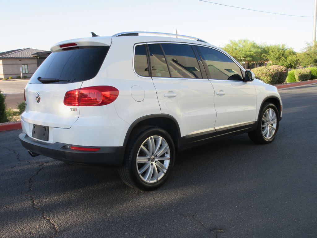 2016 Volkswagen Tiguan Image 3