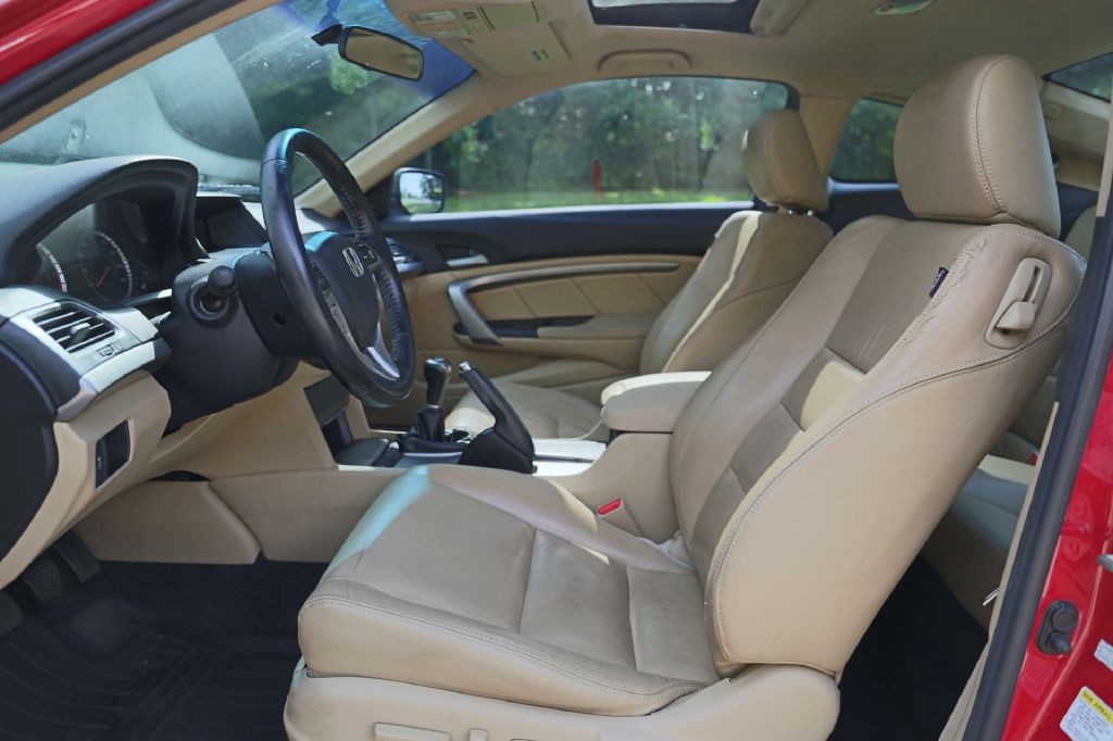 2011 Honda Accord Image 12