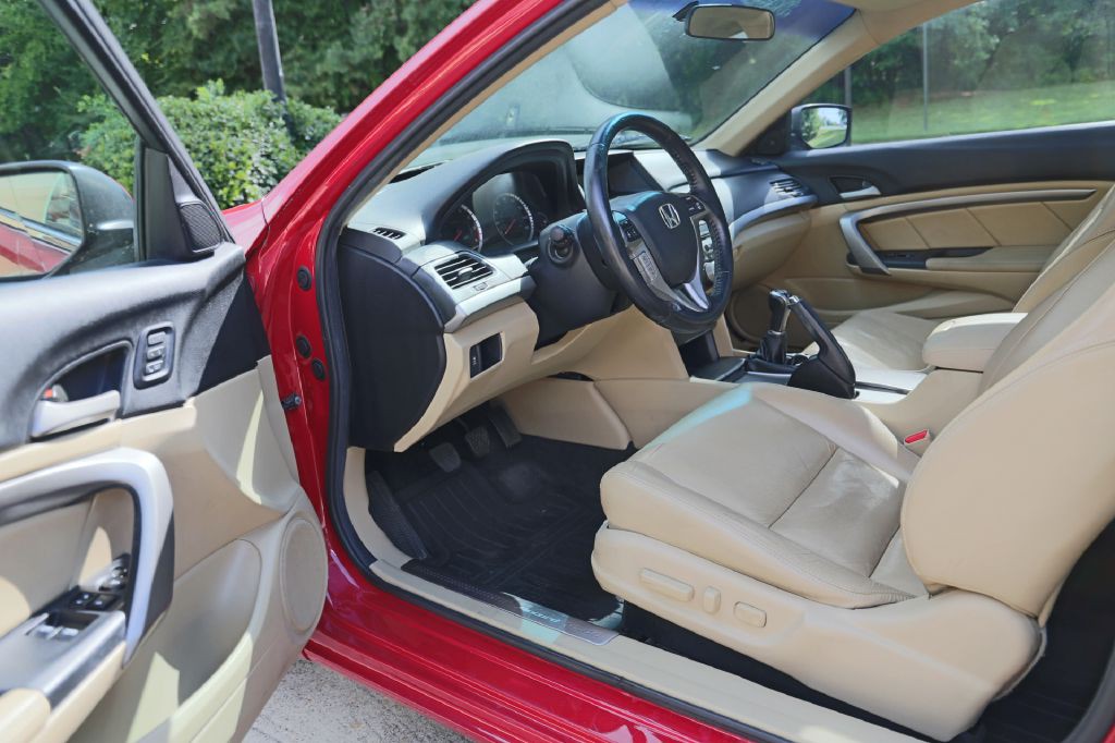 2011 Honda Accord Image 13