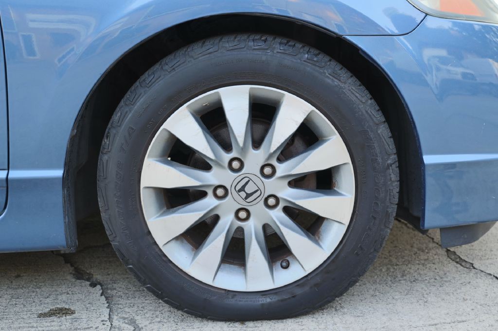 2010 Honda Civic Image 18