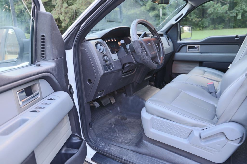 2011 Ford F-150 Image 10