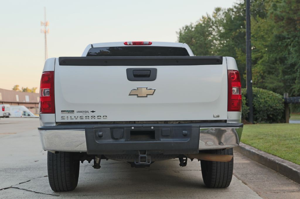 2011 Chevrolet Silverado 1500 Image 4