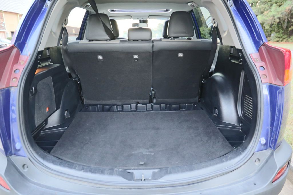 2015 Toyota Rav4 Image 15