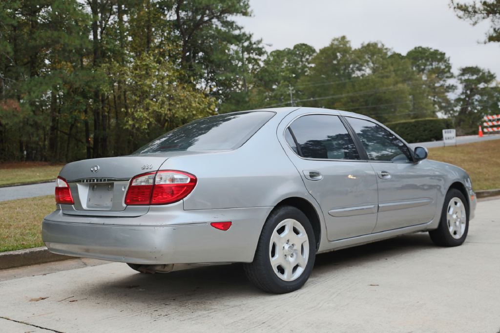 2001 INFINITI I30 Image 7