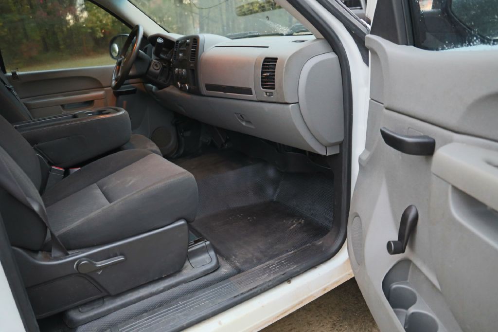 2013 Chevrolet Silverado 1500 Image 13