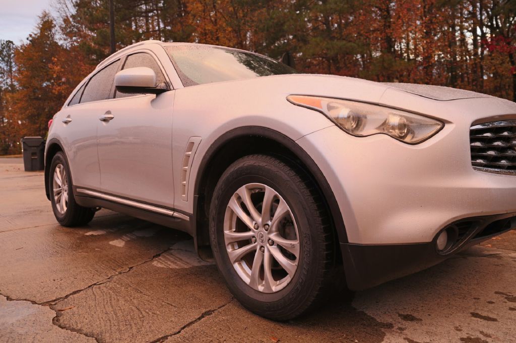 2010 INFINITI FX35 Image 10