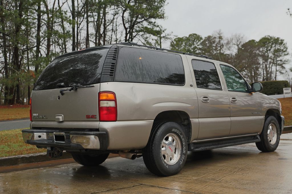 2002 GMC Yukon Image 6
