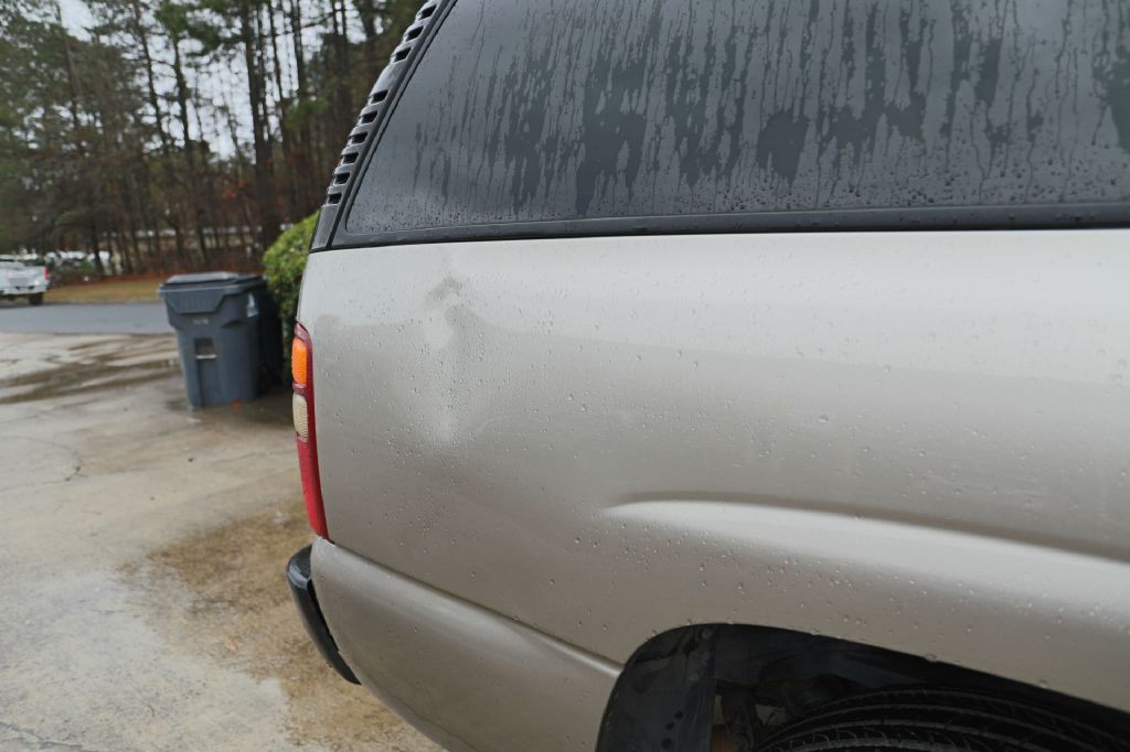 2002 GMC Yukon Image 20